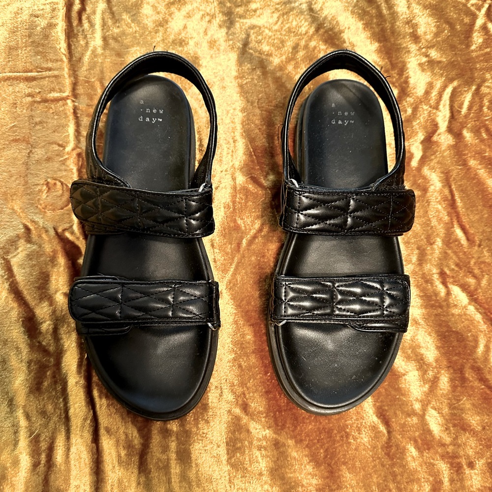 A New Day adjustable sandals size 10